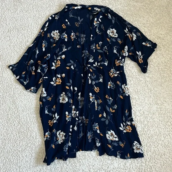 Maurice’s Navy Floral Kimono Cover Up Size L/LX - Picture 1 of 6